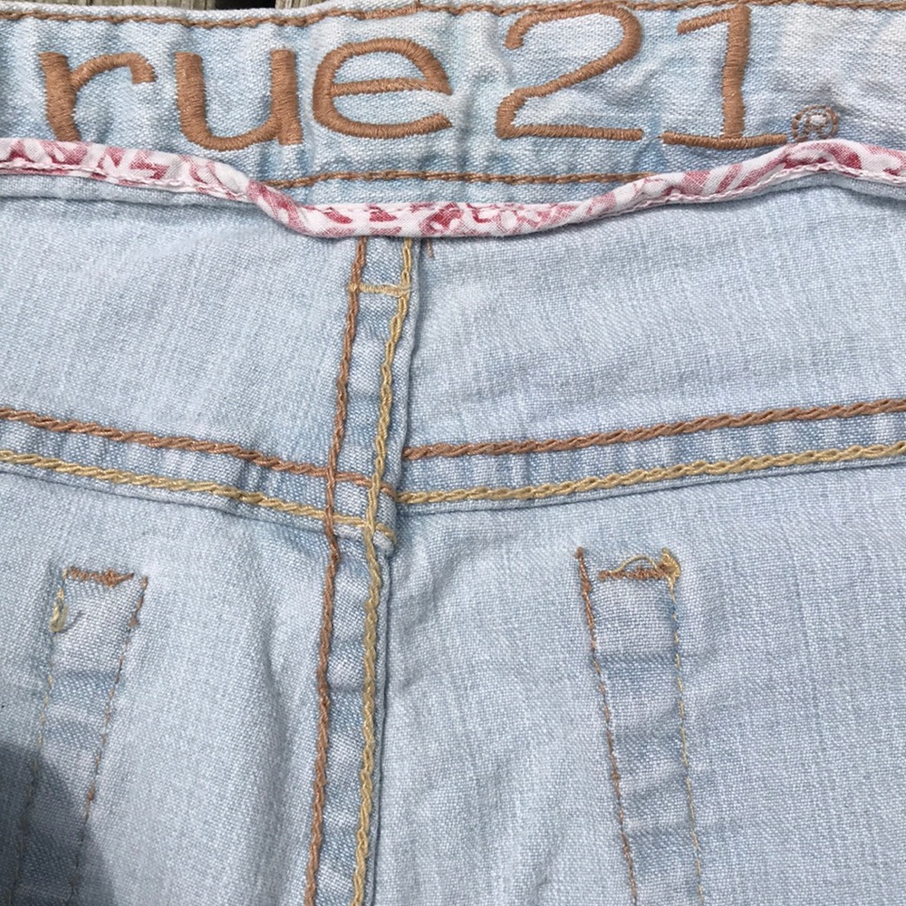 Rue21 - Picture 2 of 7
